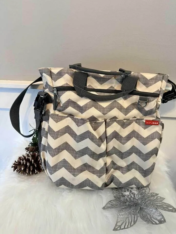 Skip Hop Duo Signature Diaper Bag