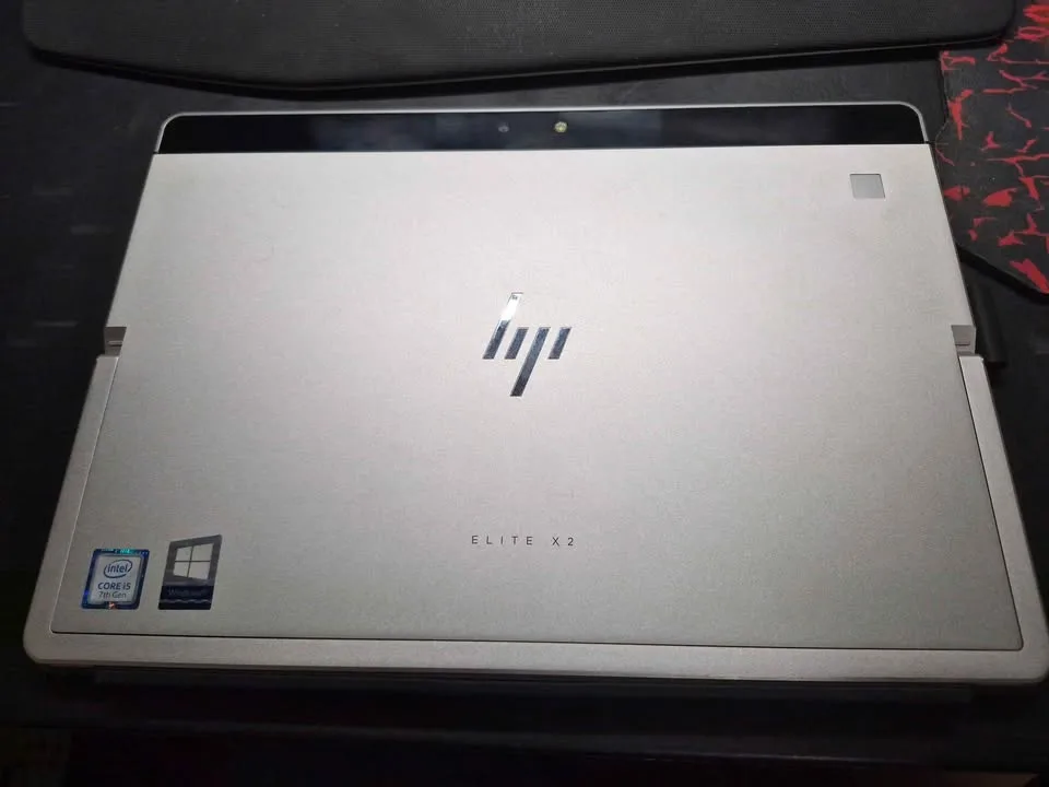 HP Elite X2 1012 G2 Laptop image indicator(3)