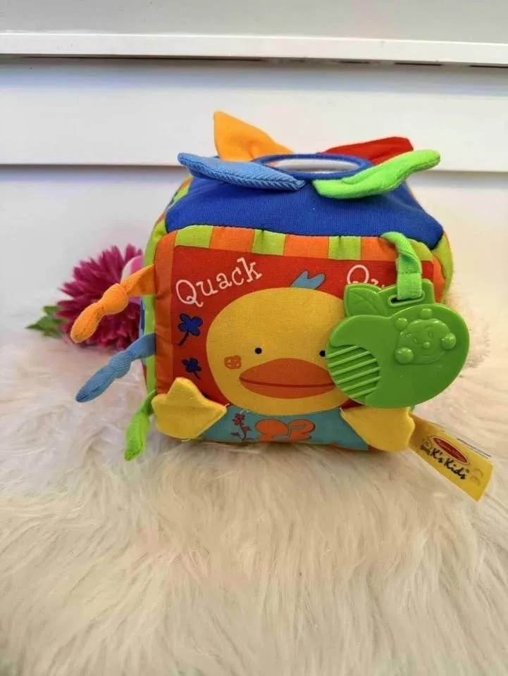 Melissa & Doug K's Kids Farmyard Cube