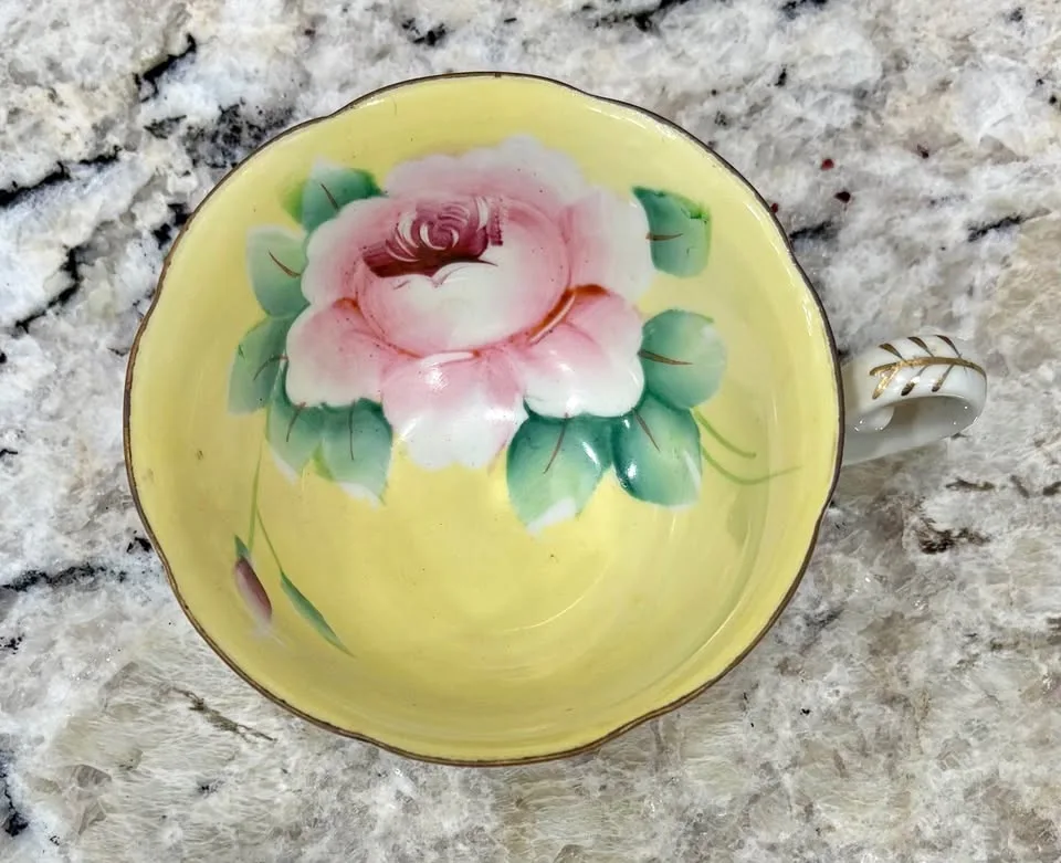 Shafford Teacup - Japan - Rose on Yellow