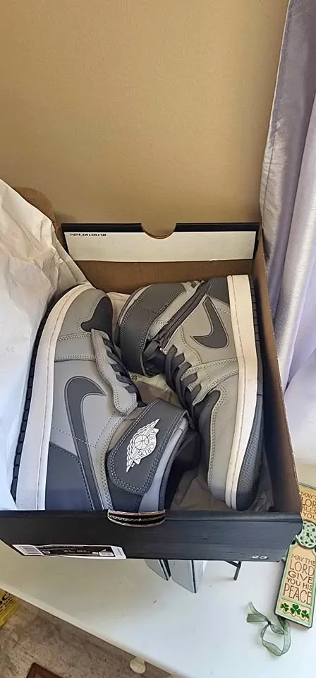Jordan 1
