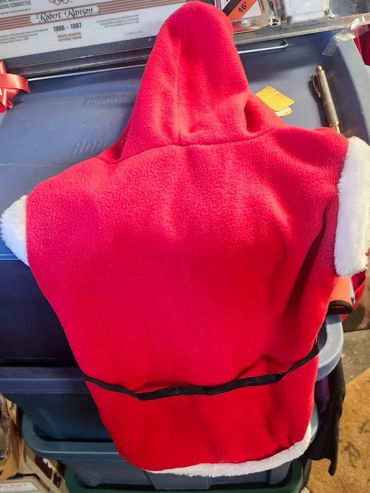 Dog Santa suit image indicator(2)