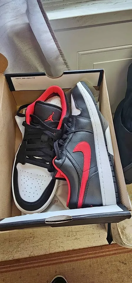 Jordan 1