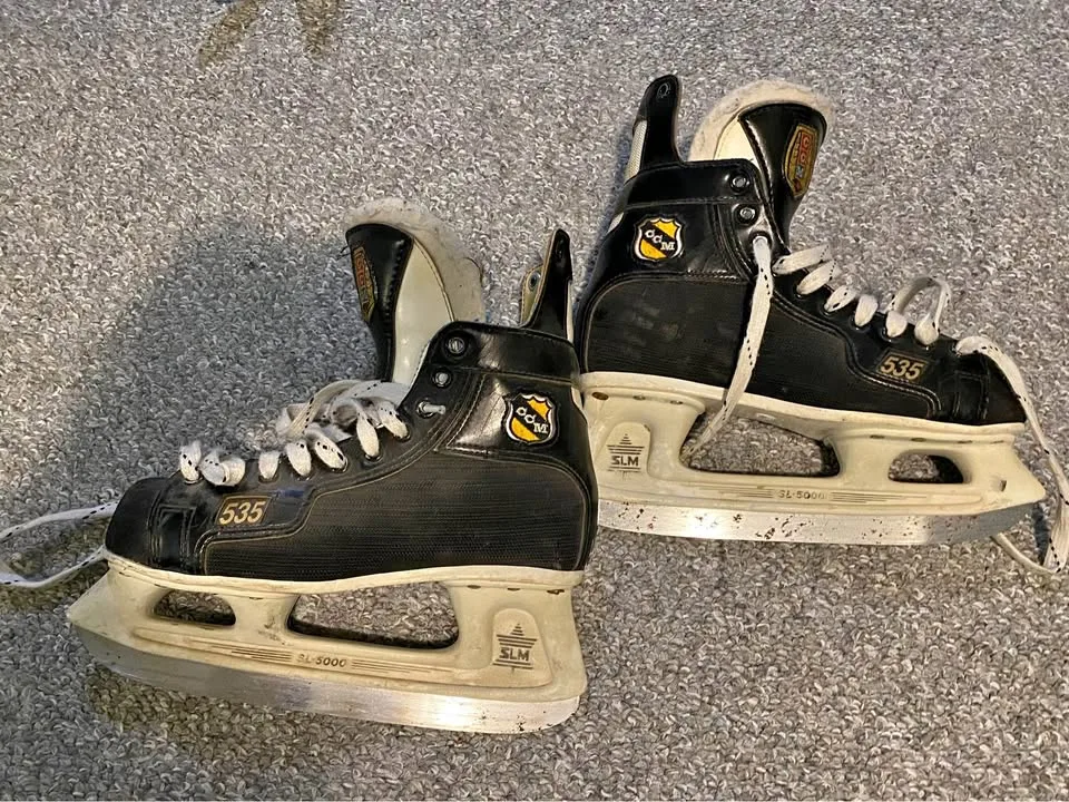 Vintage CCM skates thumbnail