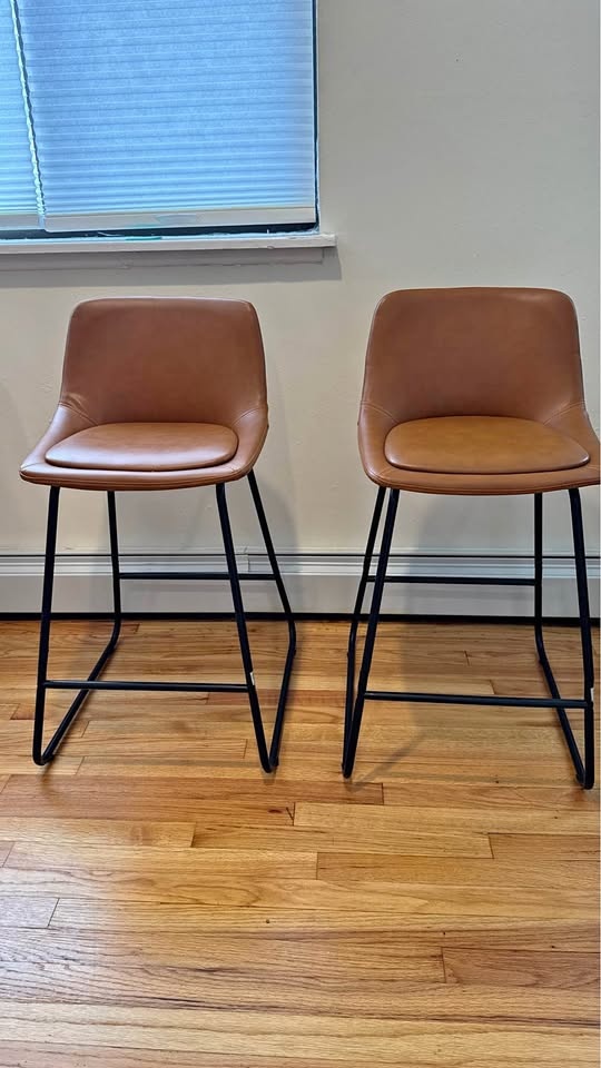 4 High rise chairs - 25 each