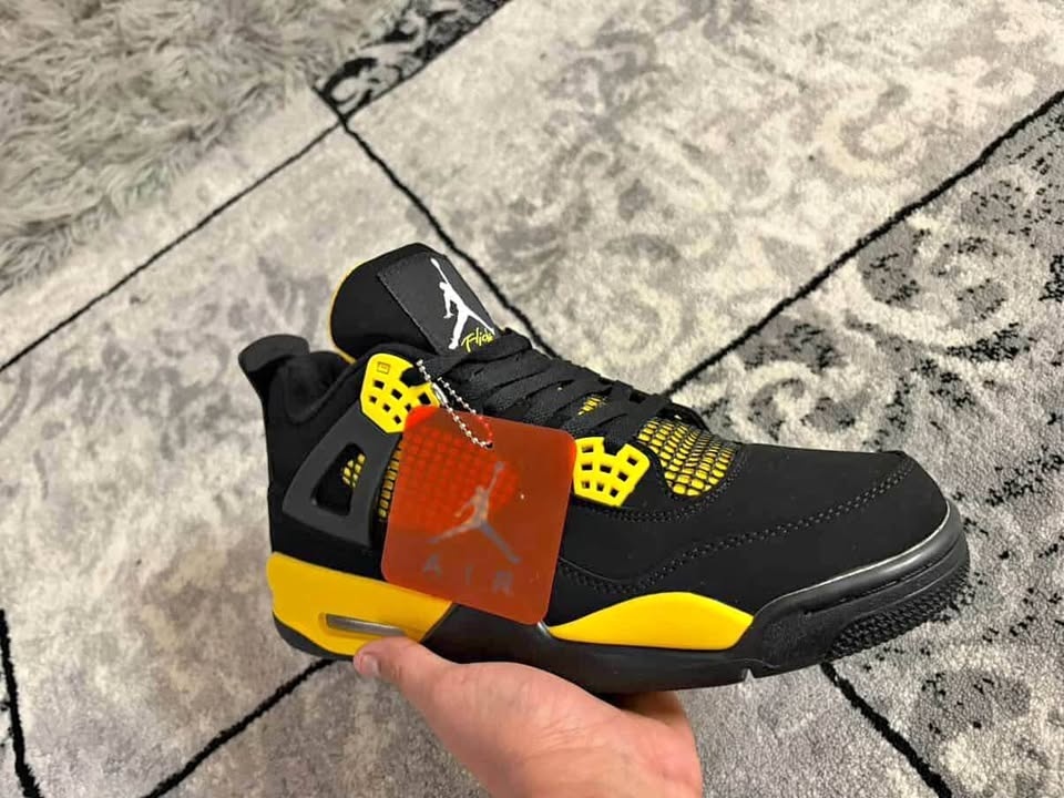 Jordan 4 Yellow Thunder