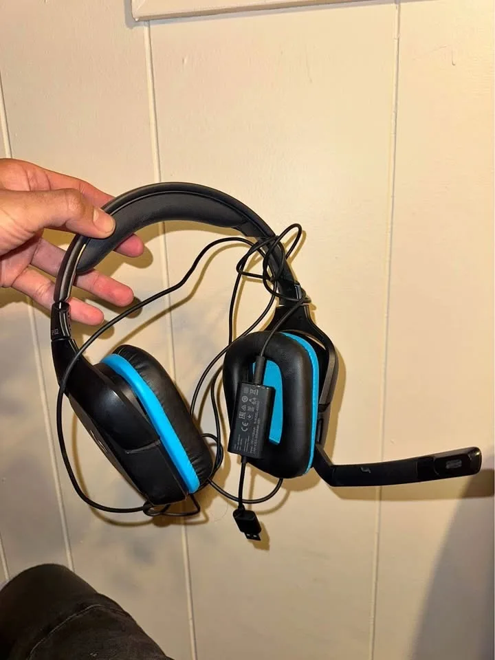 Streaming headset