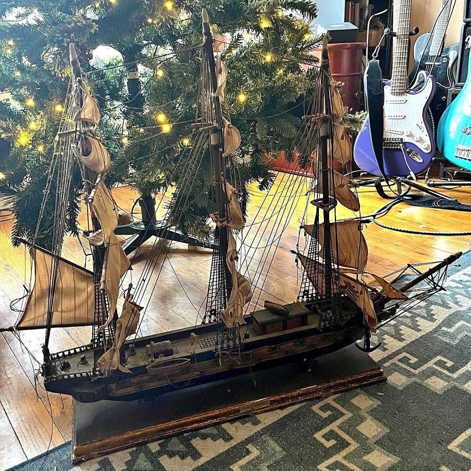 Handcrafted 31” Spanish Frigate Model Ship