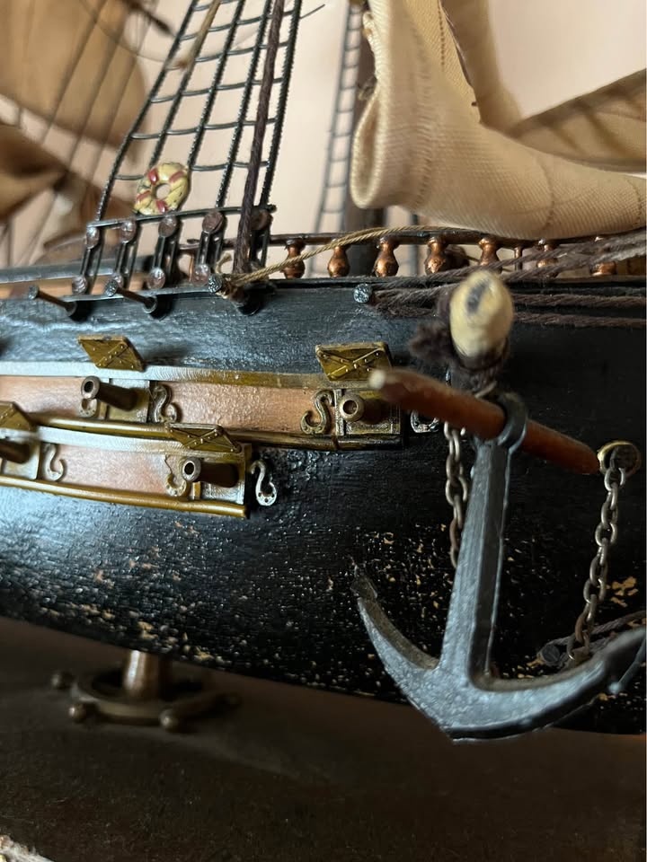 Handcrafted 31” Spanish Frigate Model Ship - photo 4