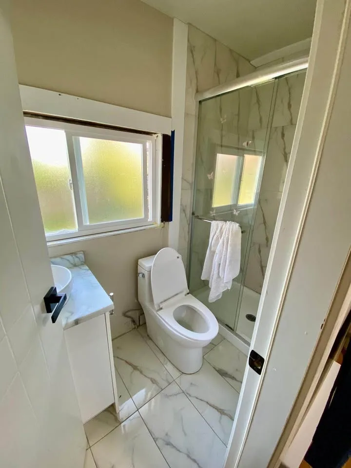 3 Beds 2 Baths - House image indicator(4)