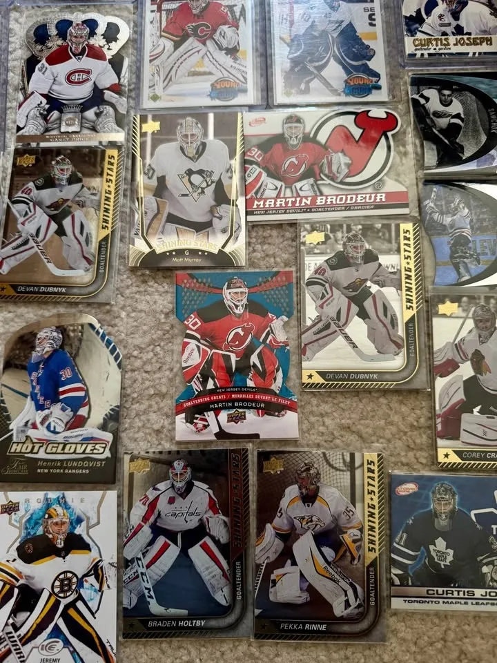 NHL Hockey Goalie Trading Cards - All goalies image indicator(7)