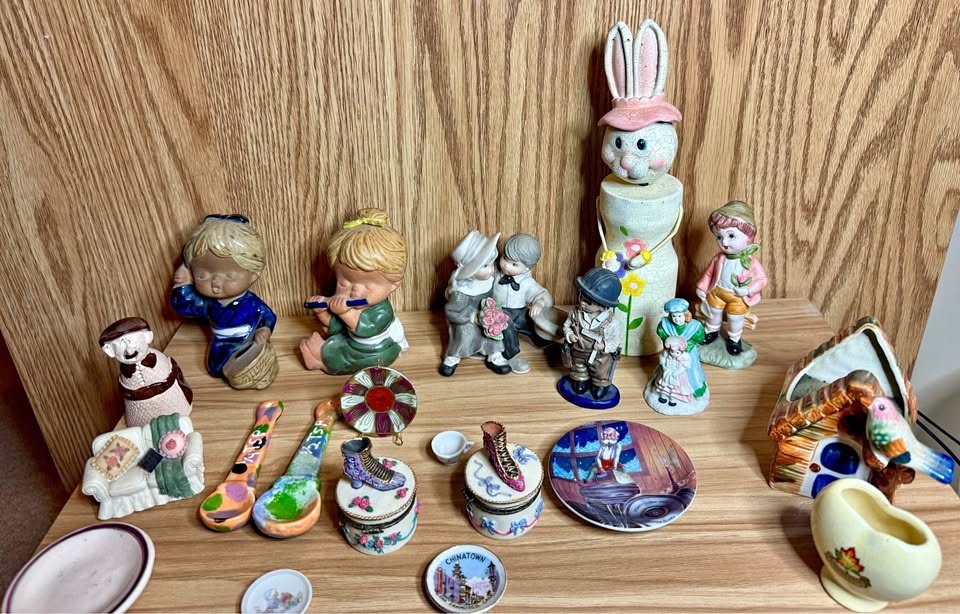 Various miniature ceramics and a couple trinket boxes -$20 for a