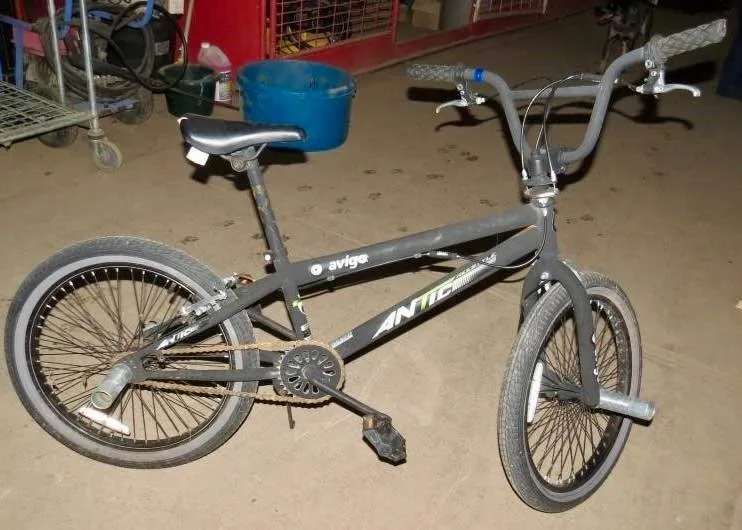 Used Aviga Antic Freestyle Bike image indicator(2)