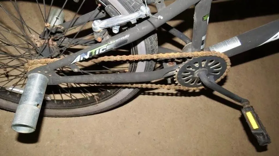 Used Aviga Antic Freestyle Bike image indicator(4)