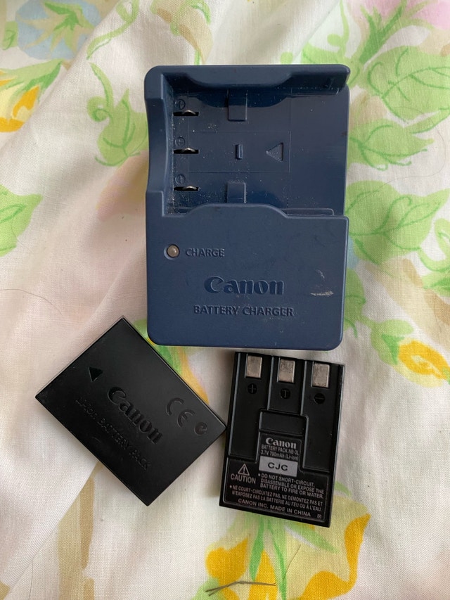 Canon Battery Charger CB-2LU and two battery packs