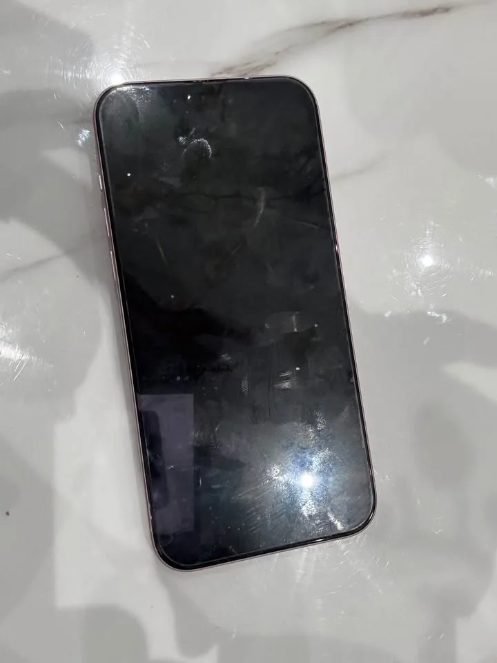 iPhone 15 plus 128gb pink image indicator(3)