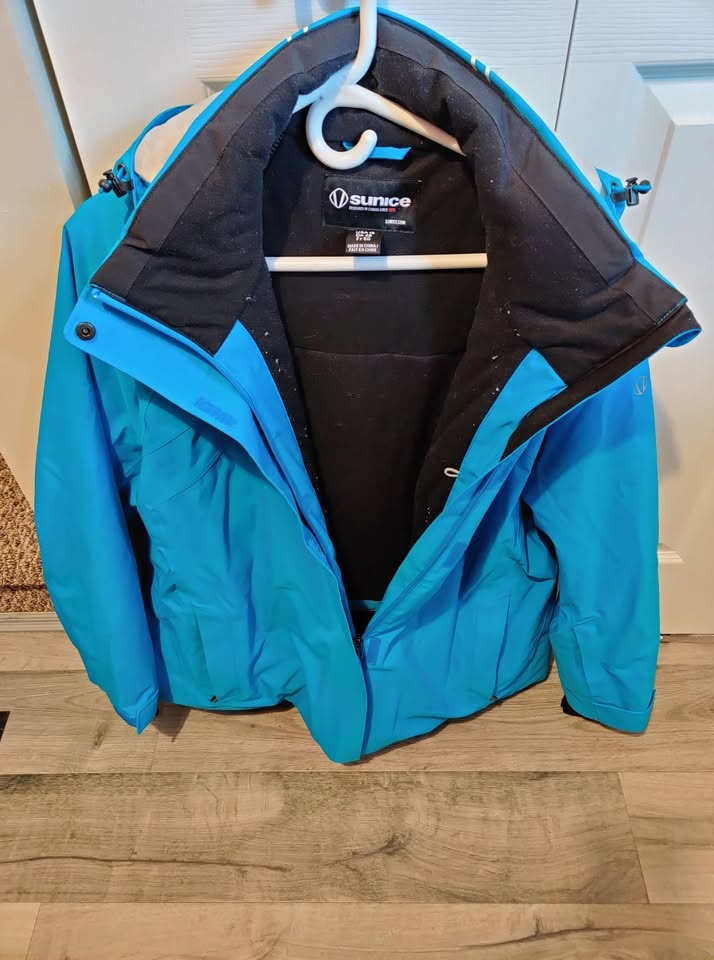 Women's winter jacket (size 18) - photo 2