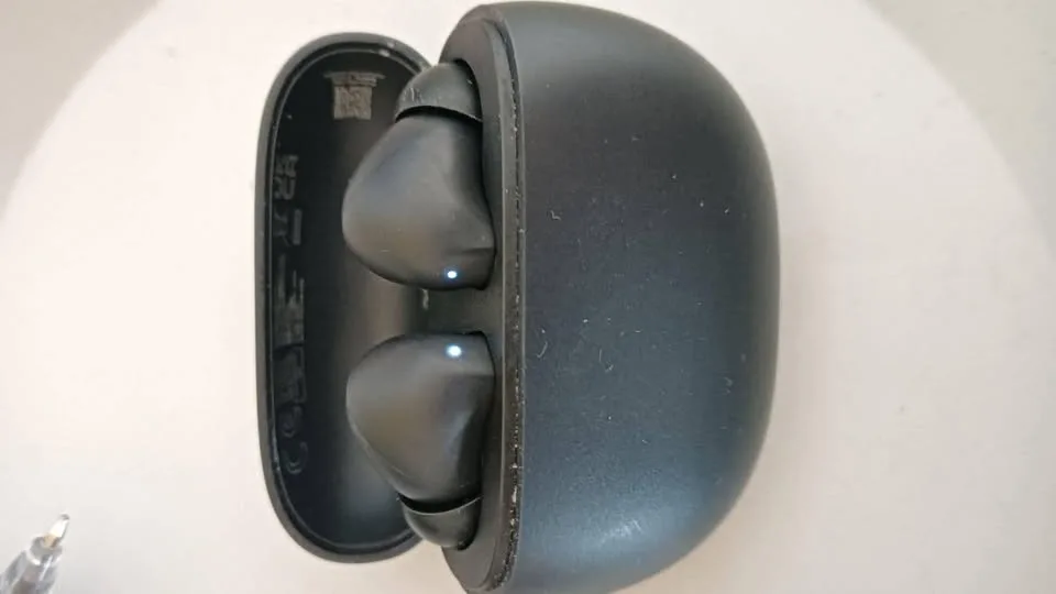 Bluetooth earphones image indicator(2)