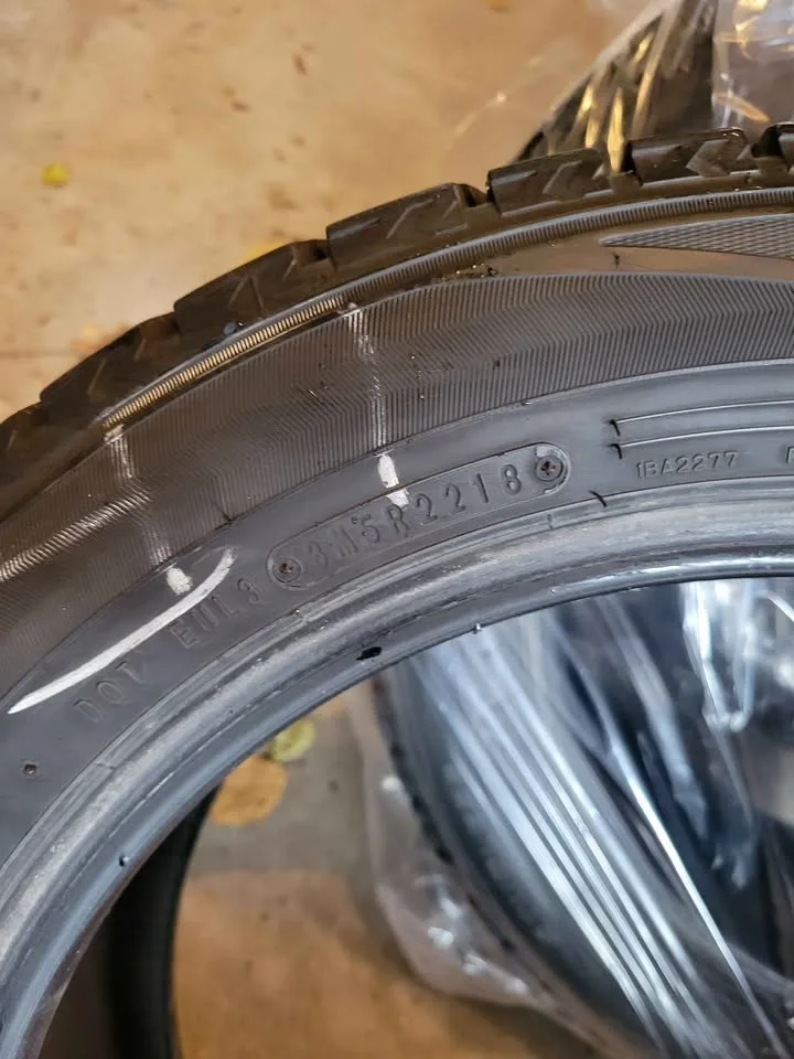 Dunlop Winter Tires 195/55R16 image indicator(6)