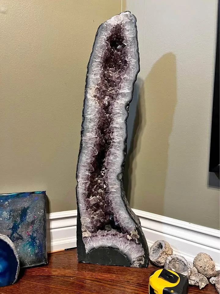Large crystal amethyst geode