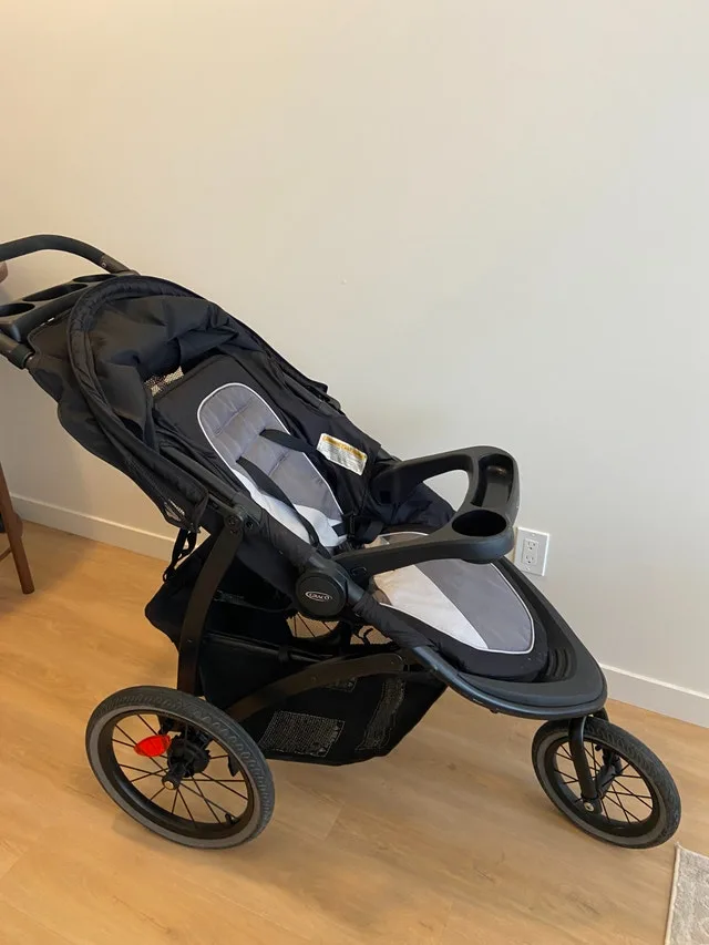 Graco FastAction Jogger LX Stroller
