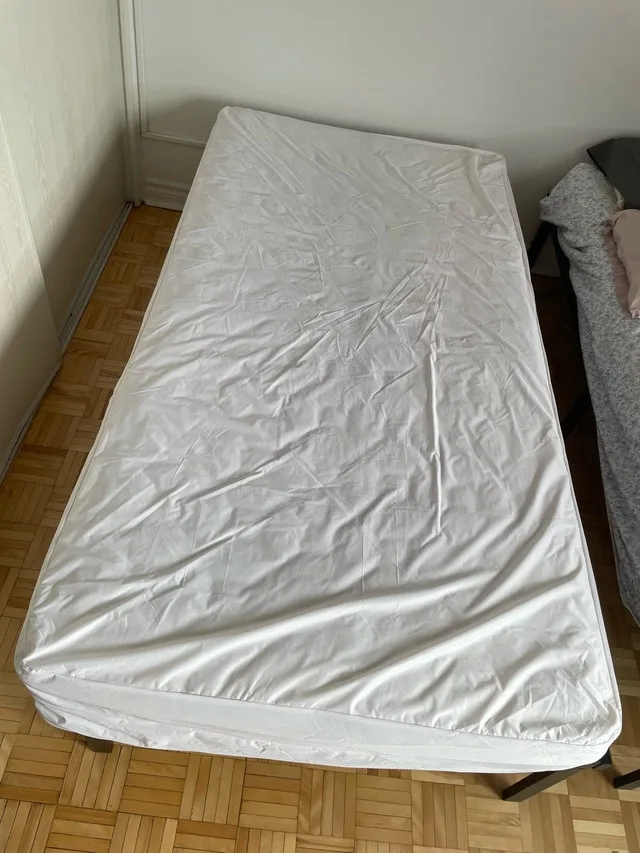 Spring foam Mattress with protection cover