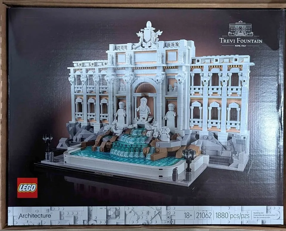 LEGO Architecture 21062 Trevi Fountain