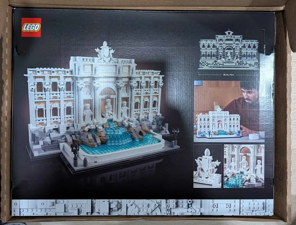 LEGO Architecture 21062 Trevi Fountain image indicator(2)