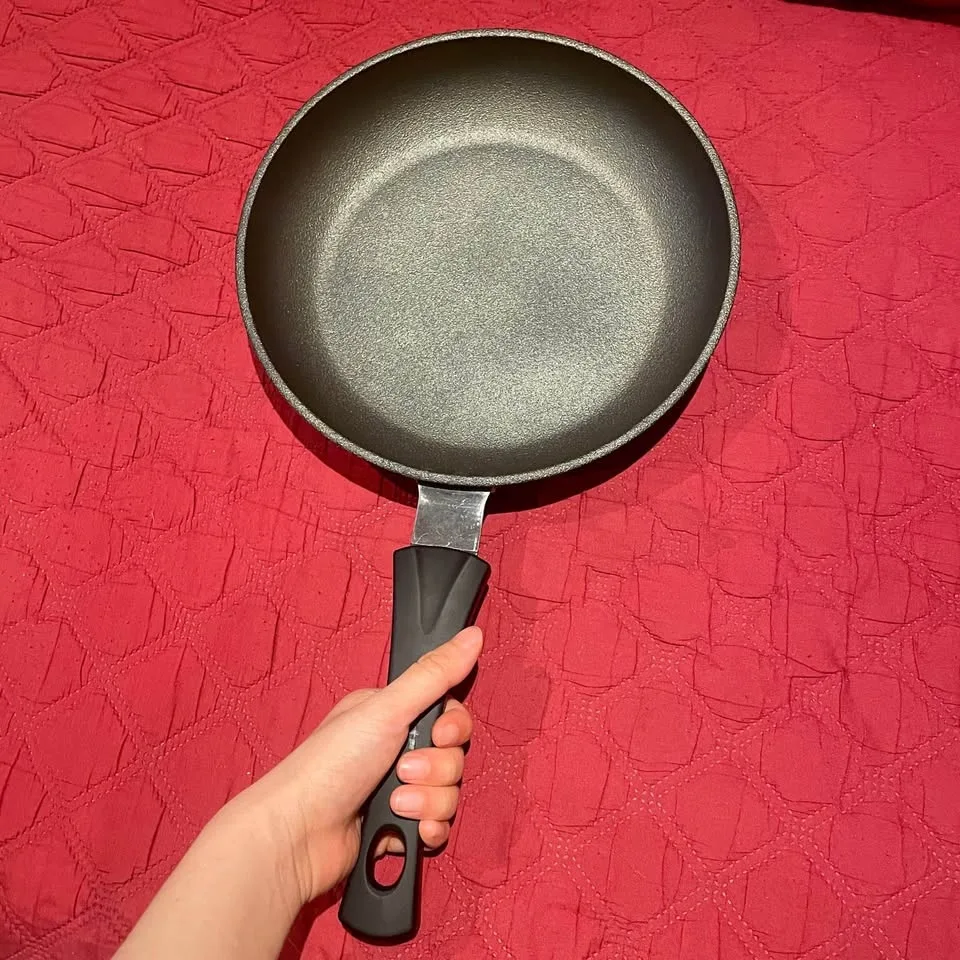 27cm (10.6”) Frying Pan image indicator(8)