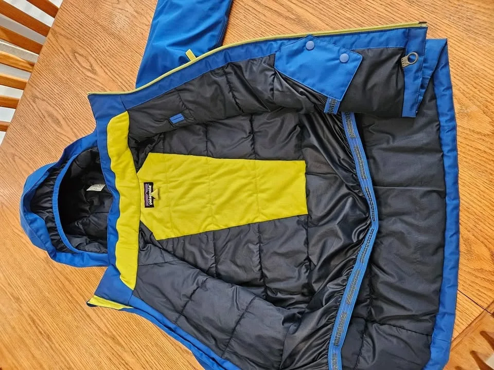 Patagonia ski jacket image indicator(2)