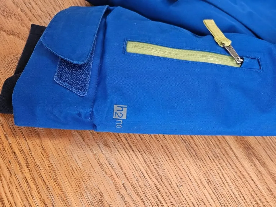 Patagonia ski jacket image indicator(3)