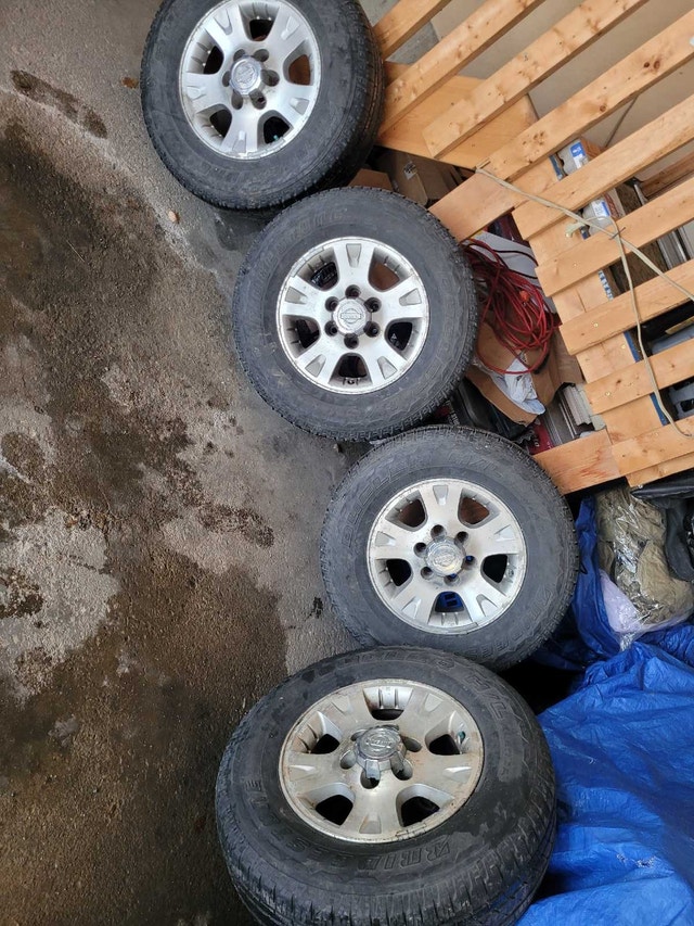 Nissan 16 Inch Rims 255/65/16 All Season Tires