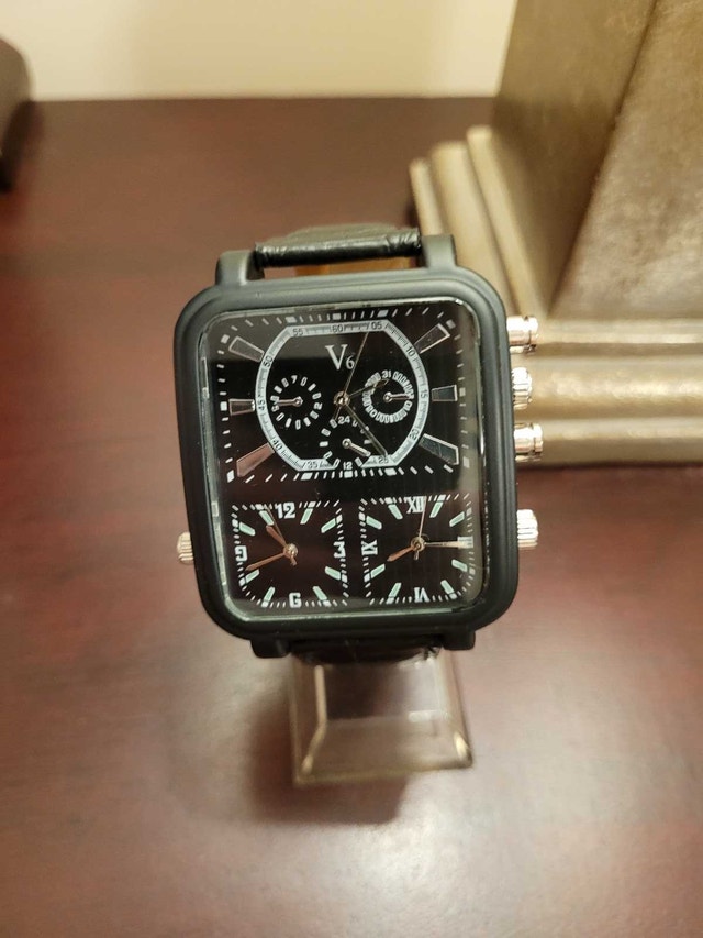 New V6 Black Square Triple Dial Men's Watch