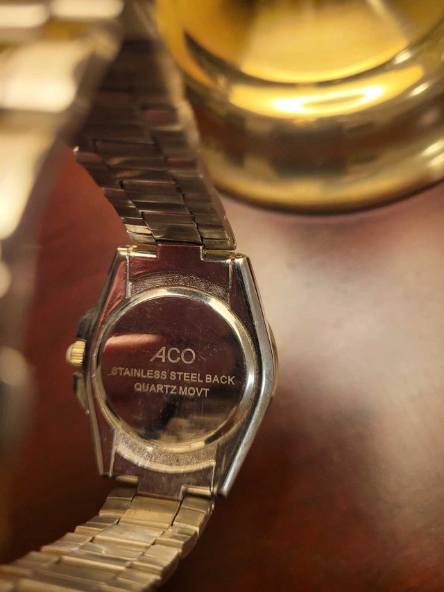 Aco Quartz Women's Watch - photo 5