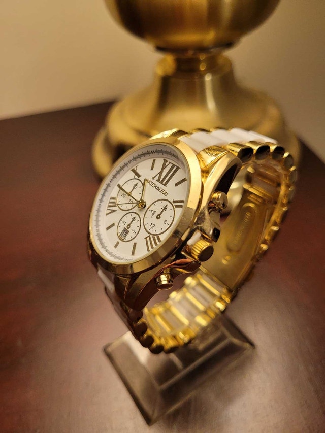 Brand New White & Gold Women's Watch - photo 2