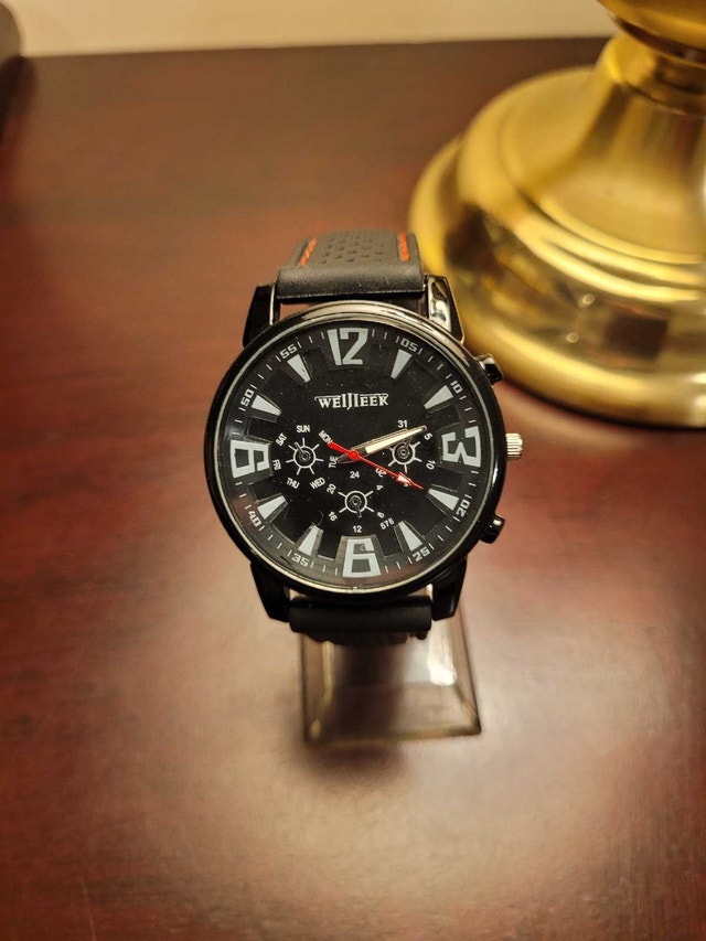 Brand New Men's Weijieer Black Analog Watch