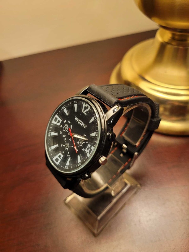 Brand New Men's Weijieer Black Analog Watch - photo 2