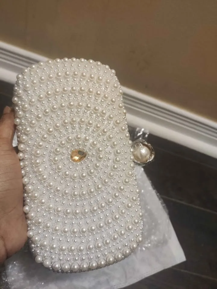 Brand new sparkling and charming pearl evening party bag image indicator(7)