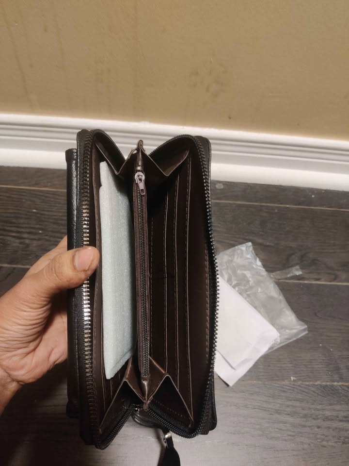 Brand new stylish black color pu wallet with phone holder - photo 5