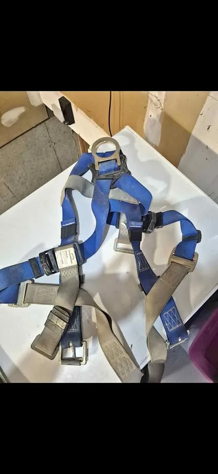 Guardian Full Body Safety Harness #cleanout