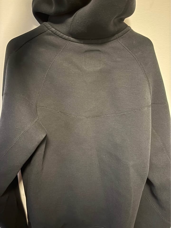 Nike Tech Black Small - photo 2