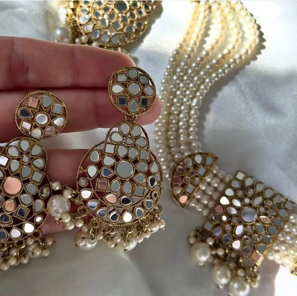 Indian jewellery
