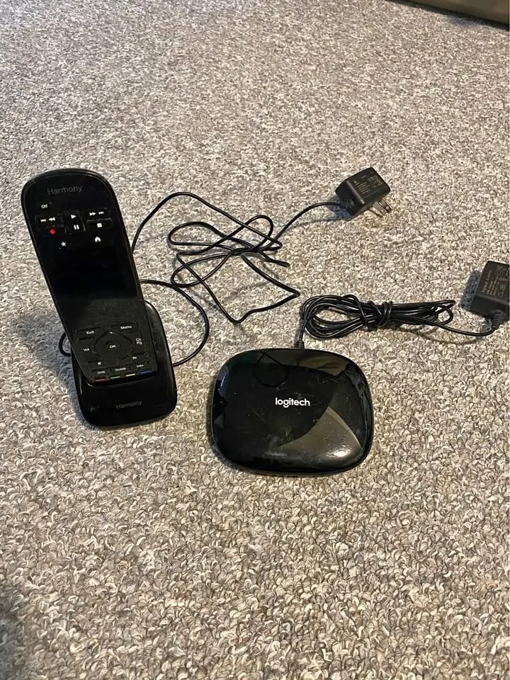 Logitech Harmony Remote - Customizable Touch Screen