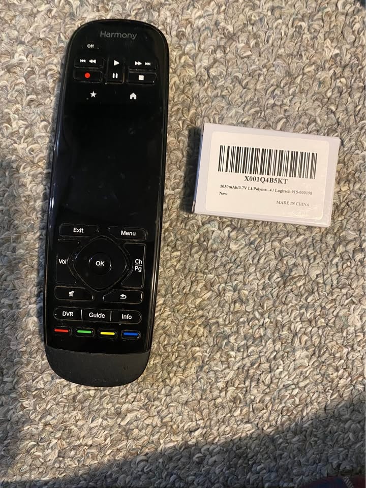 Logitech Harmony Remote - Customizable Touch Screen - photo 3