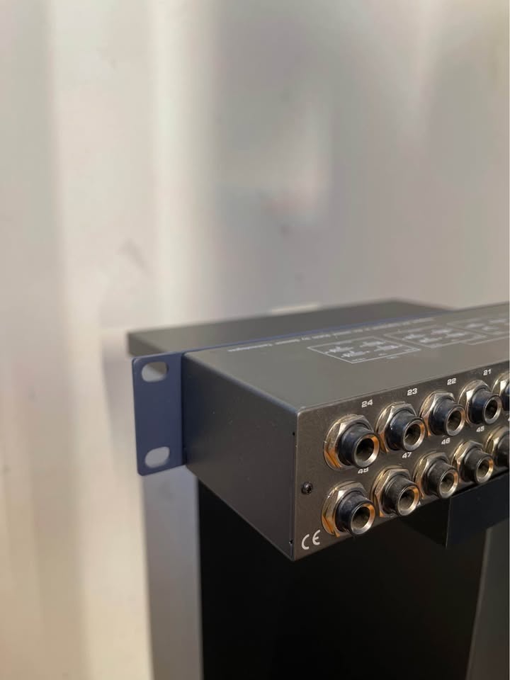 Samson S-Patch Plus 48-point Balanced Patchbay - photo 5