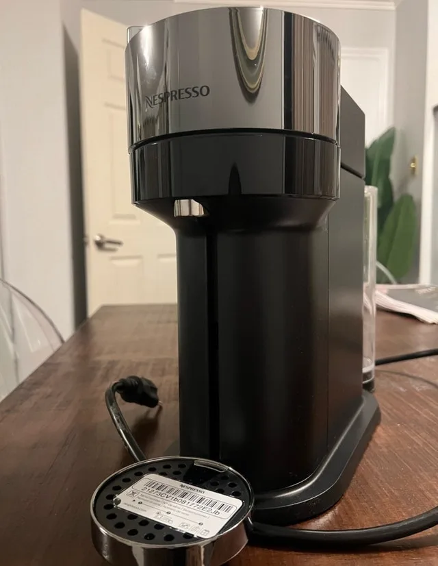 Nespresso Vertuo Next Deluxe Dark Chrome