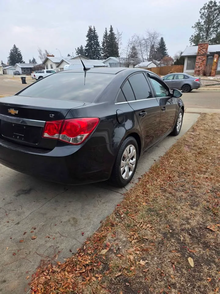2014 Chevrolet Cruze image indicator(4)