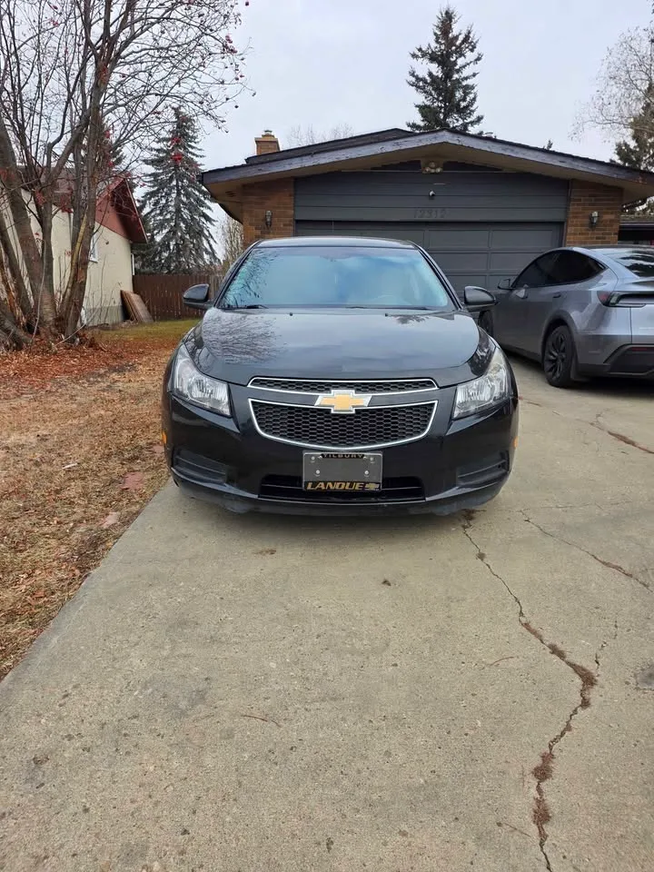 2014 Chevrolet Cruze image indicator(8)