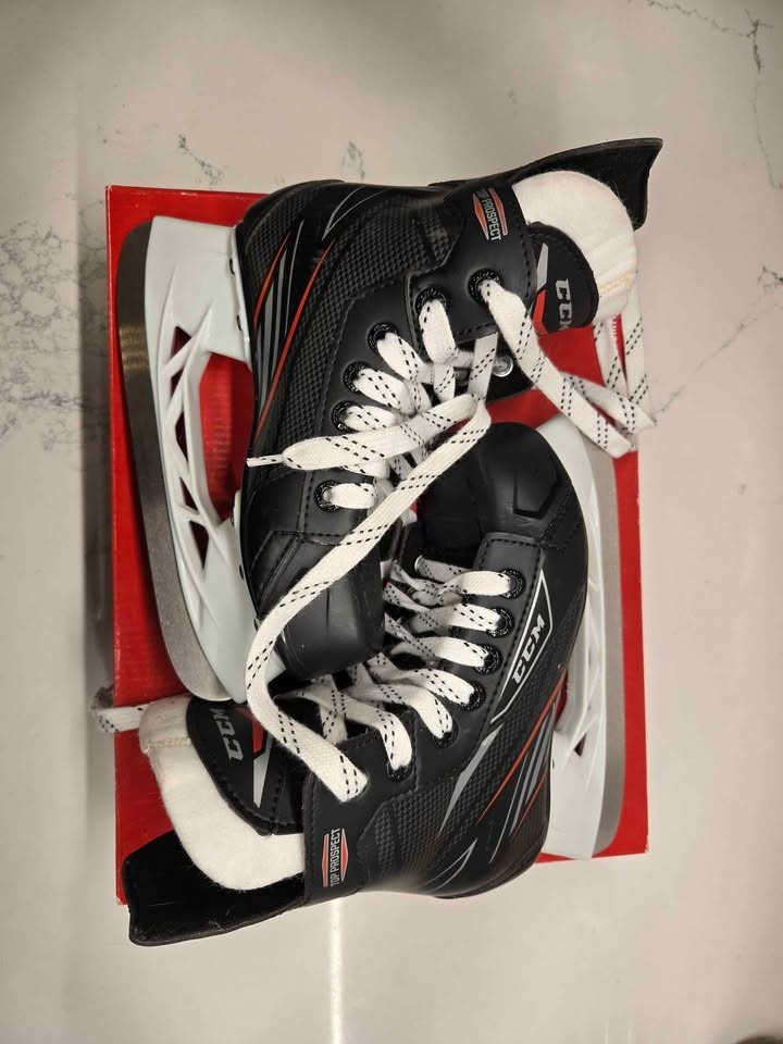 Hockey Skates Kids Size Y13 - photo 2