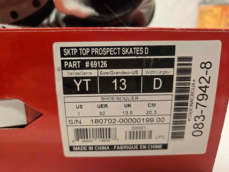 Hockey Skates Kids Size Y13 - photo 3